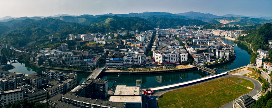 喜摘双冠！K8官网环境环卫服务业务强势冲顶